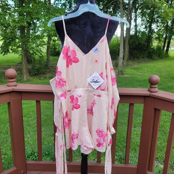 October Love Pink Floral Ladies Cold Shoulder Summer Shorts Romper Jumpsuit - Picture 2 of 11